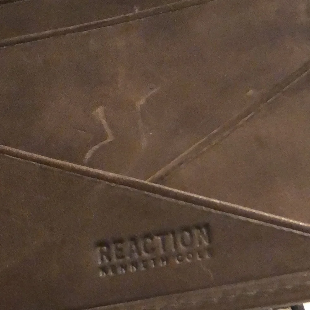 Kenneth Cole Reaction Brown Wallet